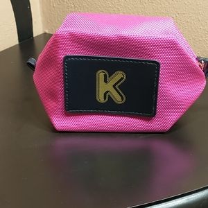 Boulevard monogram bubble pouch "K"